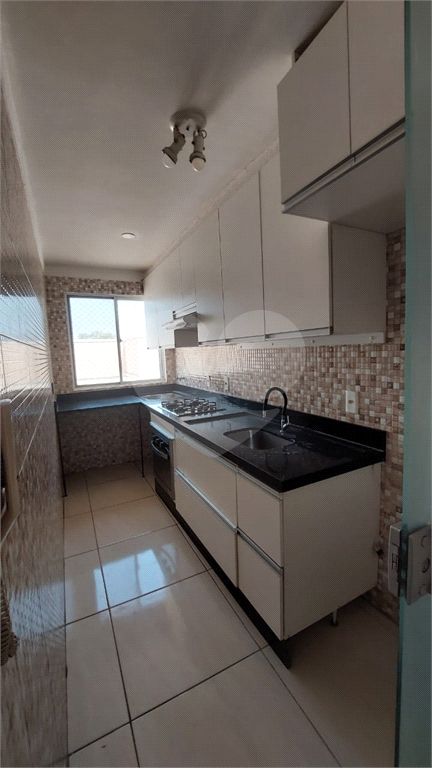 Apartamento à venda com 2 quartos, 45m² - Foto 2