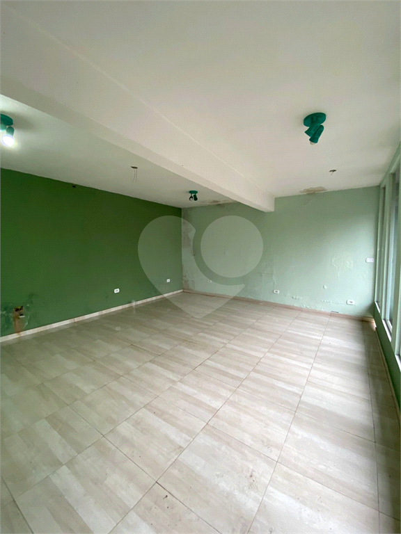 Casa à venda com 3 quartos, 400m² - Foto 8