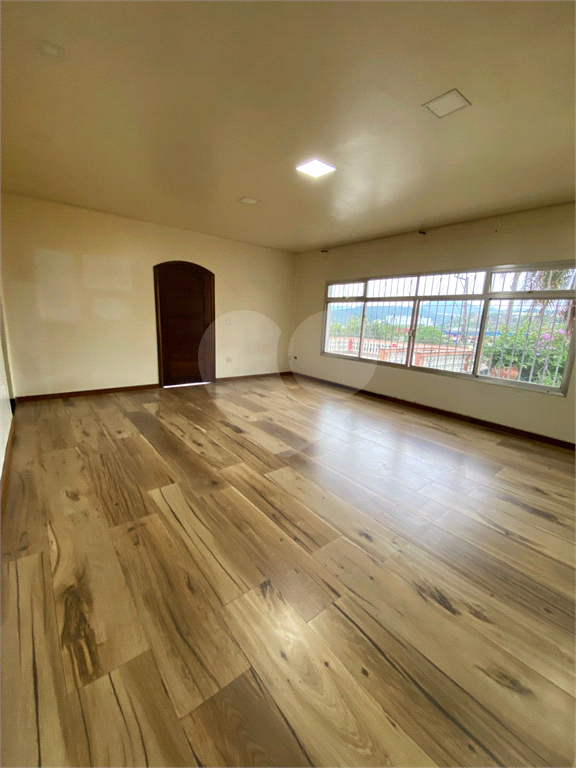 Casa à venda com 3 quartos, 400m² - Foto 53