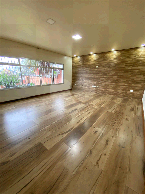 Casa à venda com 3 quartos, 400m² - Foto 52