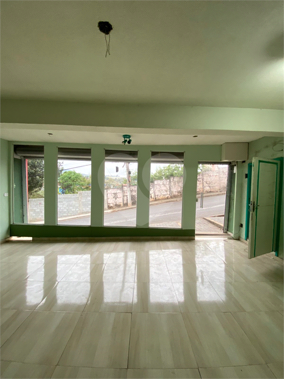 Casa à venda com 3 quartos, 400m² - Foto 9