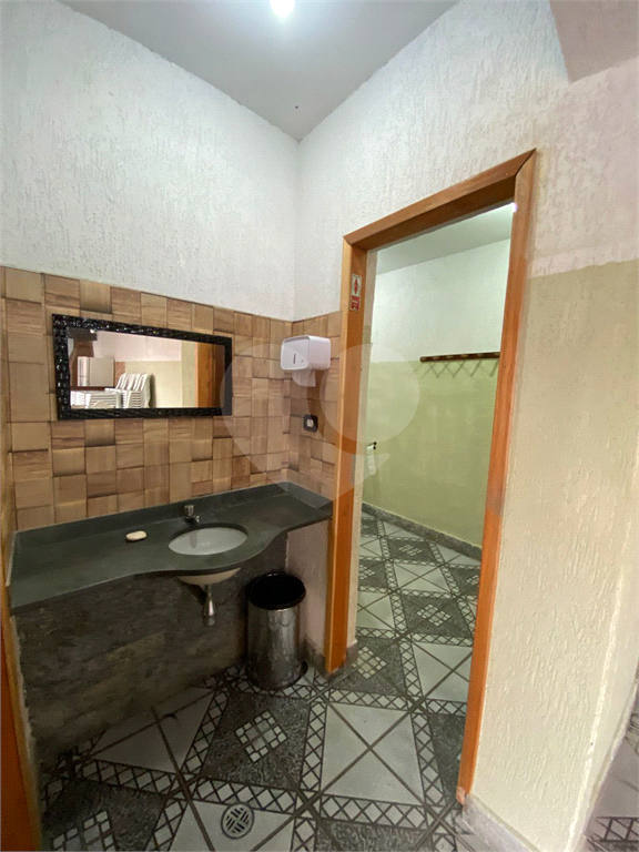 Casa à venda com 3 quartos, 400m² - Foto 11