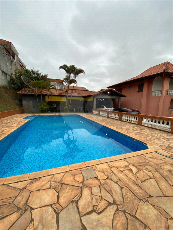 Casa à venda com 3 quartos, 400m² - Foto 4