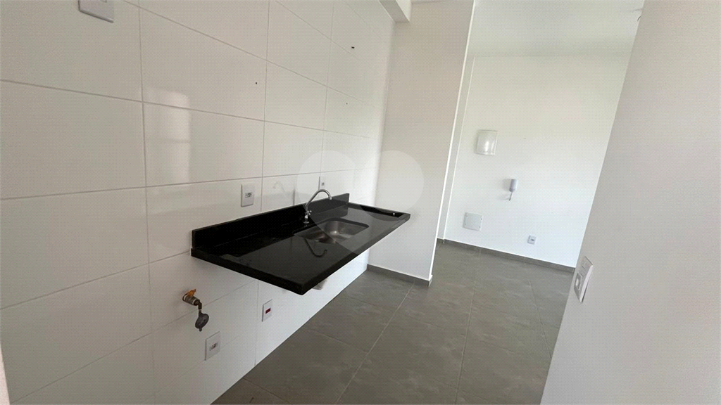 Apartamento à venda com 1 quarto, 42m² - Foto 7