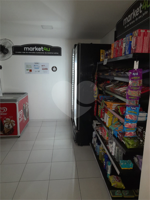 Apartamento ao lado do Metrô Jardim São Paulo.