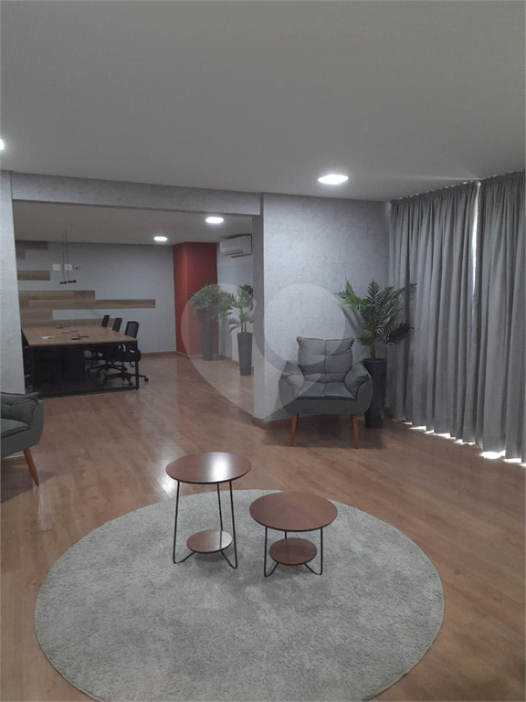 Apartamento ao lado do Metrô Jardim São Paulo.