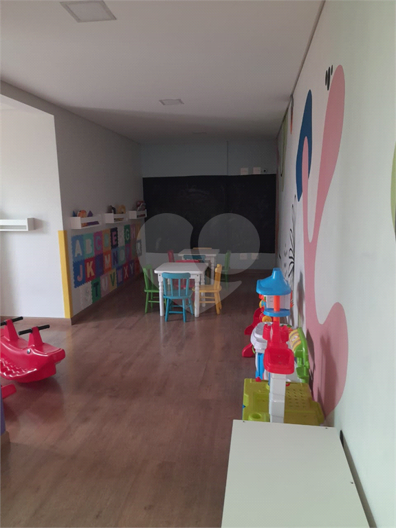 Apartamento ao lado do Metrô Jardim São Paulo.