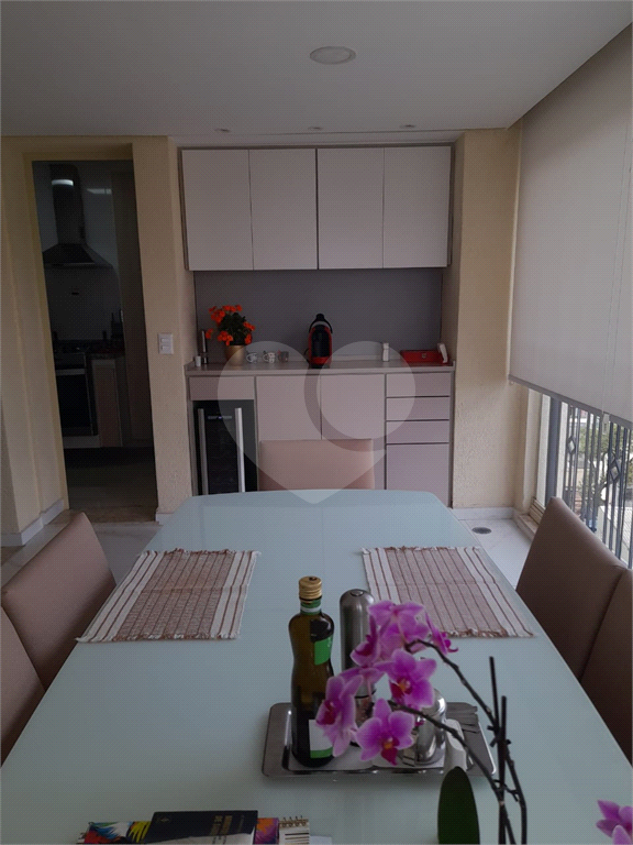 Apartamento ao lado do Metrô Jardim São Paulo.