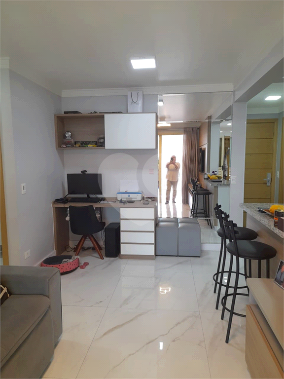 Apartamento ao lado do Metrô Jardim São Paulo.
