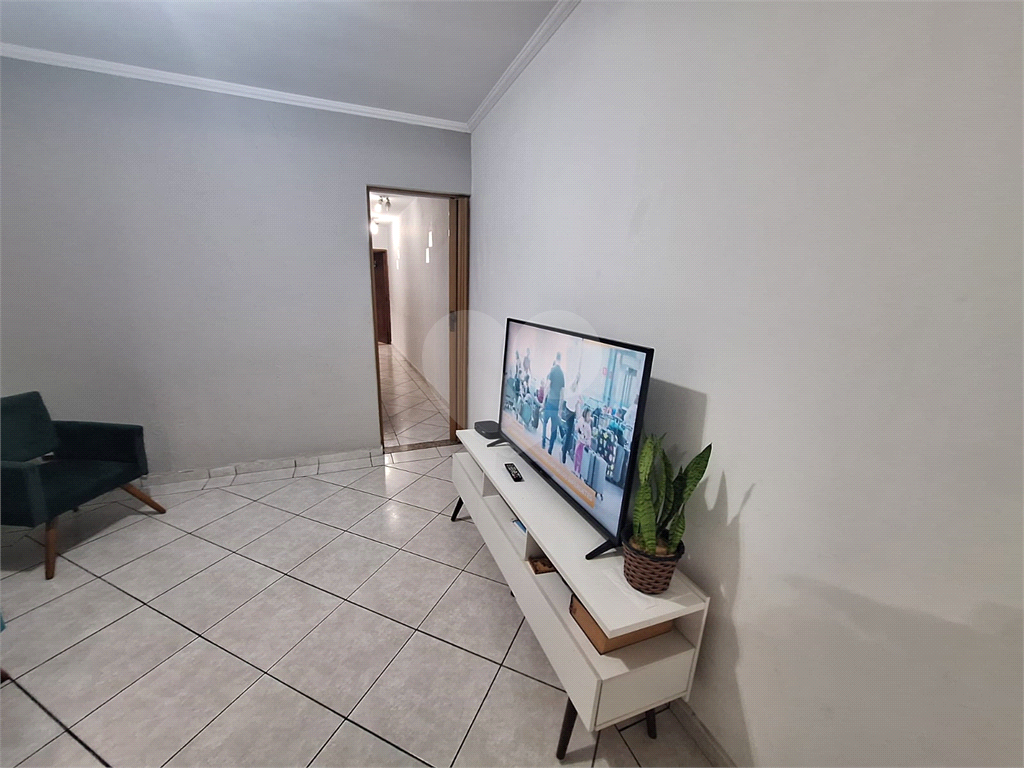 Casa térrea no Tremembé. 