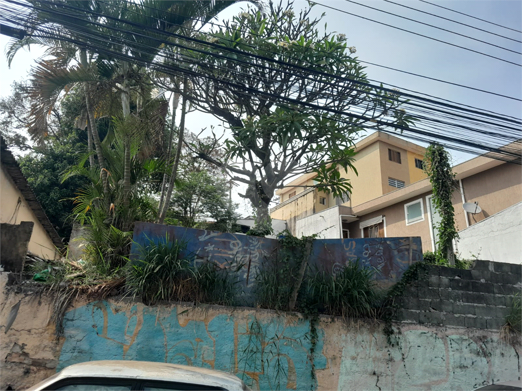 Vendo terreno na Vila Albertina, em uma localização privilegiada! 