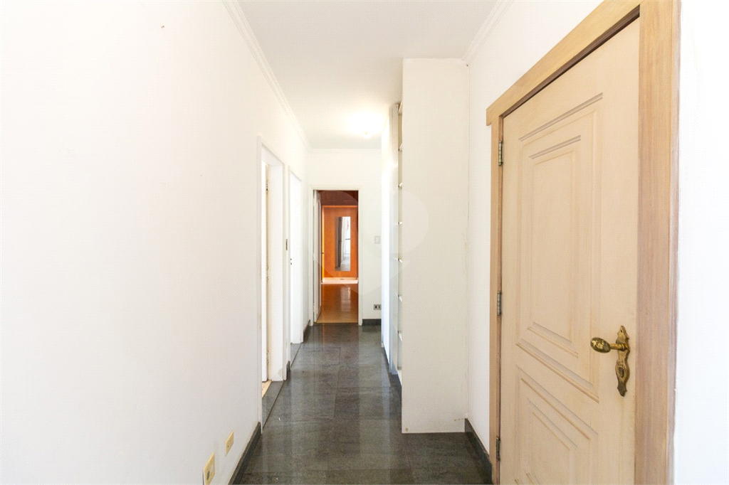 APARTAMENTO em HIGIENÓPOLIS
