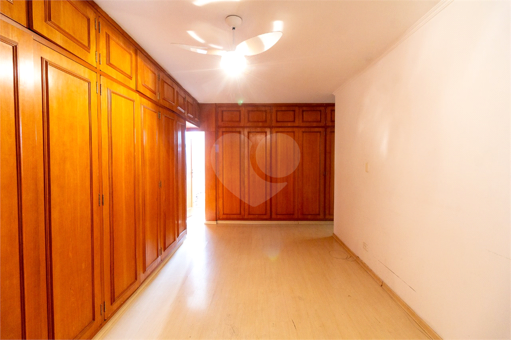 APARTAMENTO em HIGIENÓPOLIS
