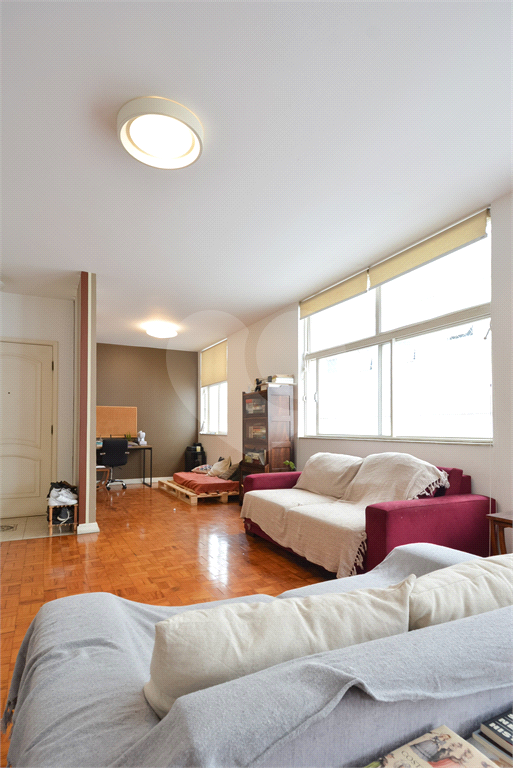 Apartamento de 180 m² em ótima localização na Rua Baronesa de Itú em Higienópolis
