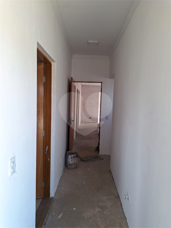 Casa de Condomínio à venda com 4 quartos, 250m² - Foto 4