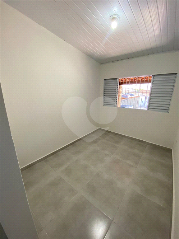 Casa à venda com 5 quartos, 200m² - Foto 10