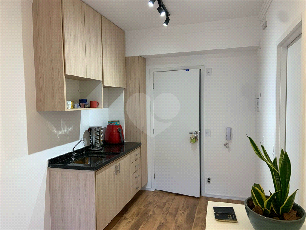 Aconchegante apartamento à venda na Vila Madalena