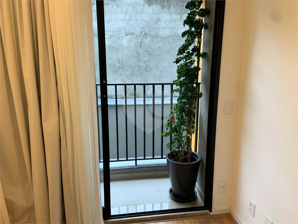Aconchegante apartamento à venda na Vila Madalena