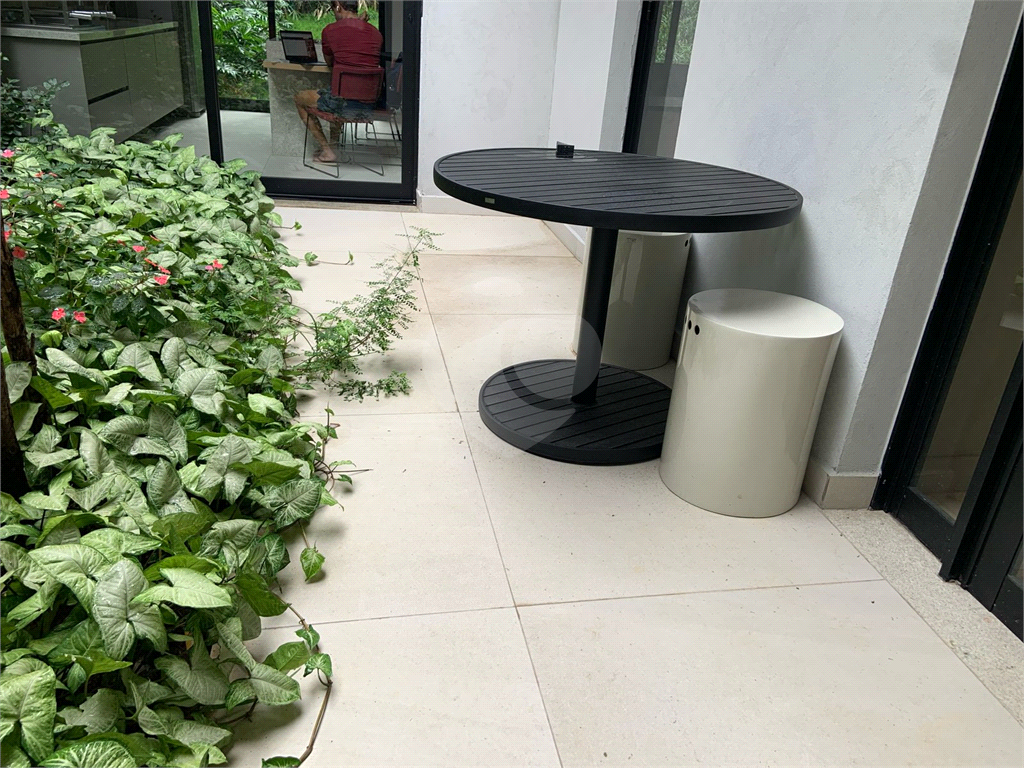 Aconchegante apartamento à venda na Vila Madalena