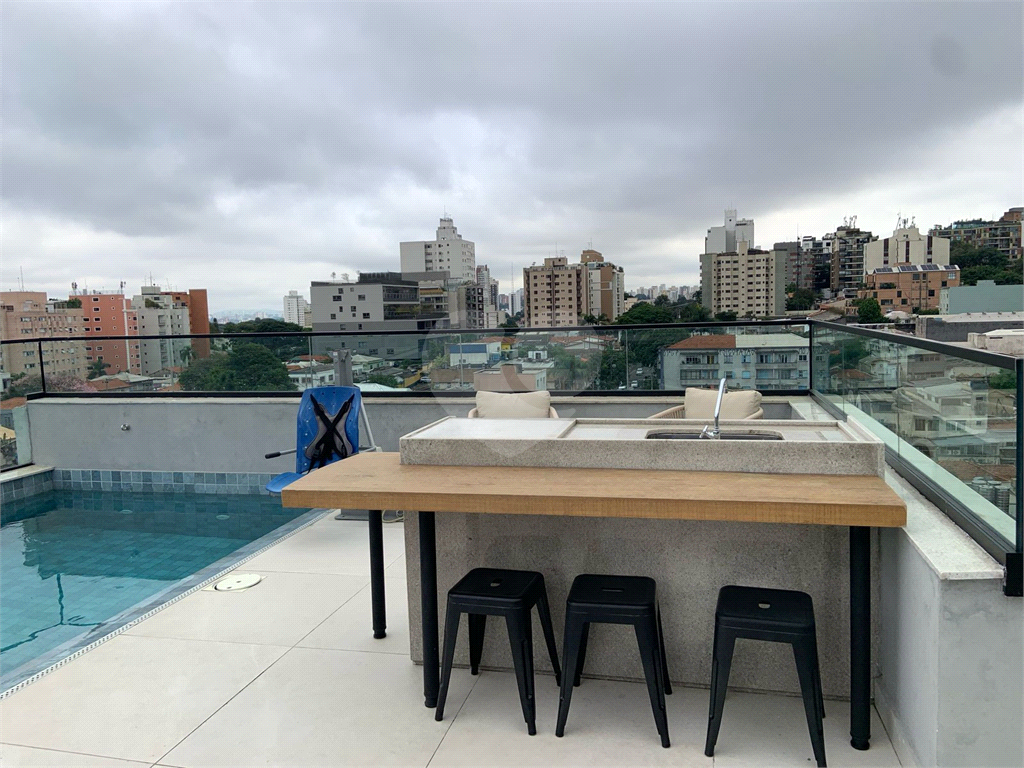 Aconchegante apartamento à venda na Vila Madalena
