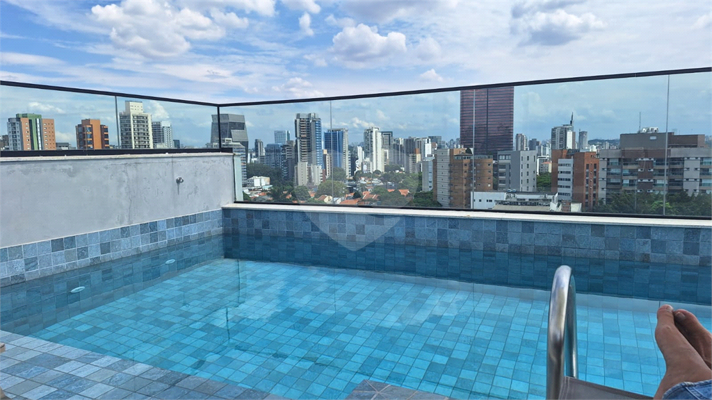 Aconchegante apartamento à venda na Vila Madalena