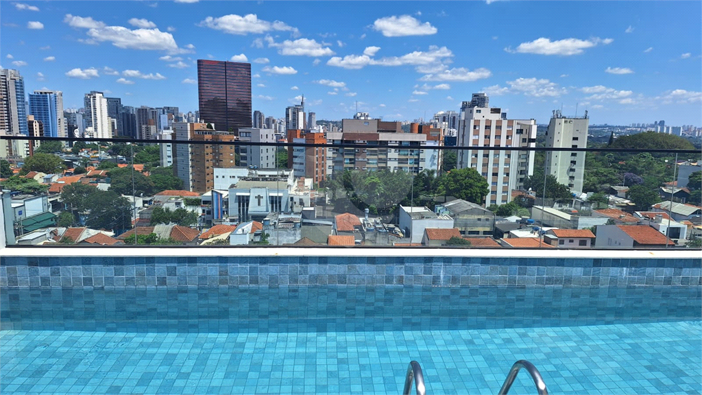 Aconchegante apartamento à venda na Vila Madalena