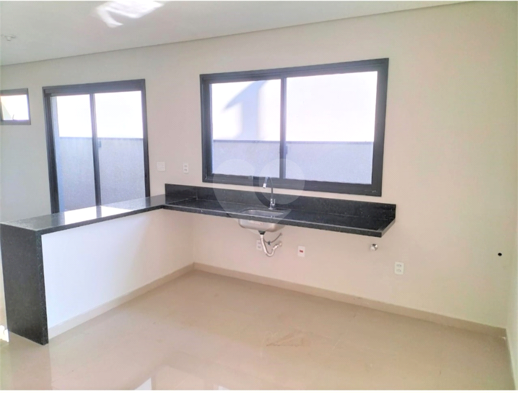 Sobrado à venda e aluguel com 3 quartos, 150m² - Foto 14