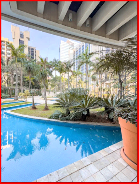 APARTAMENTO em BROOKLIN