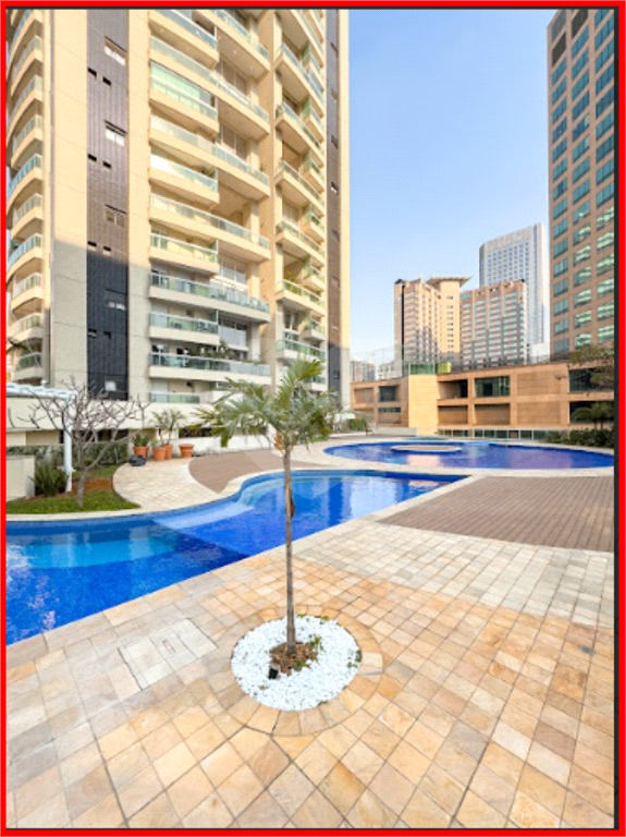 APARTAMENTO em BROOKLIN