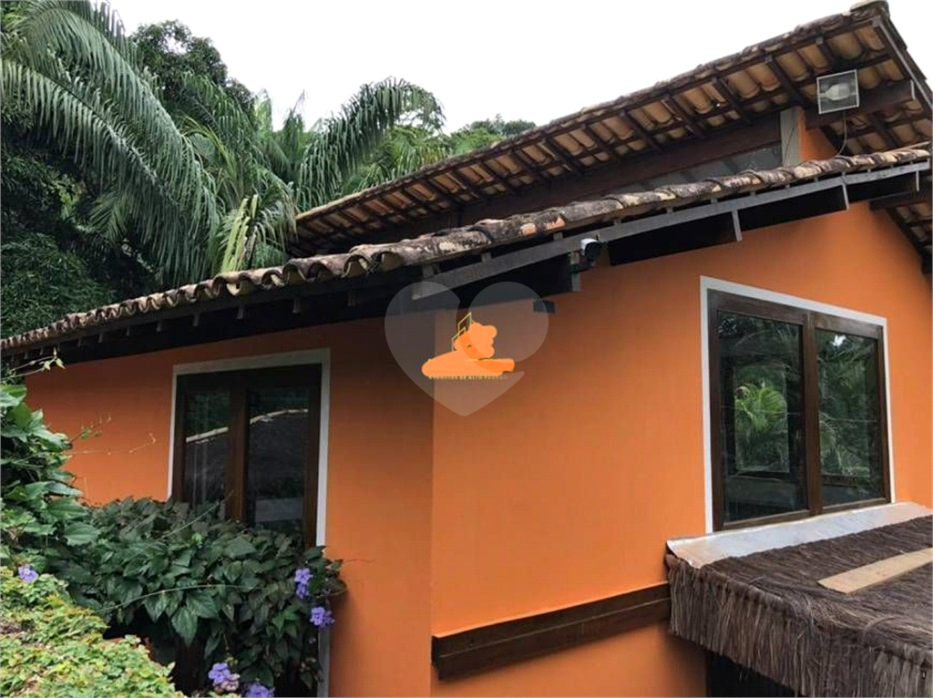 Casa à venda com 4 quartos, 350m² - Foto 2