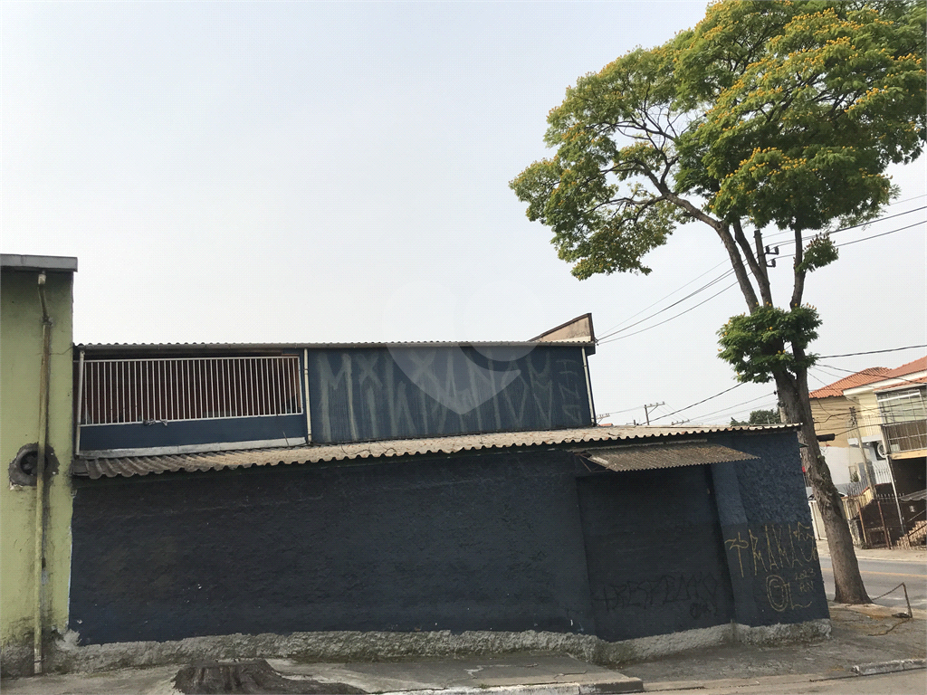 Prédio Comercial de esquina, na Avenida Nossa Senhora da Concórdia, Tremembé!!