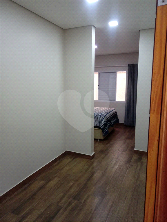 Casa Térrea em Atibaia com 2 suites. 