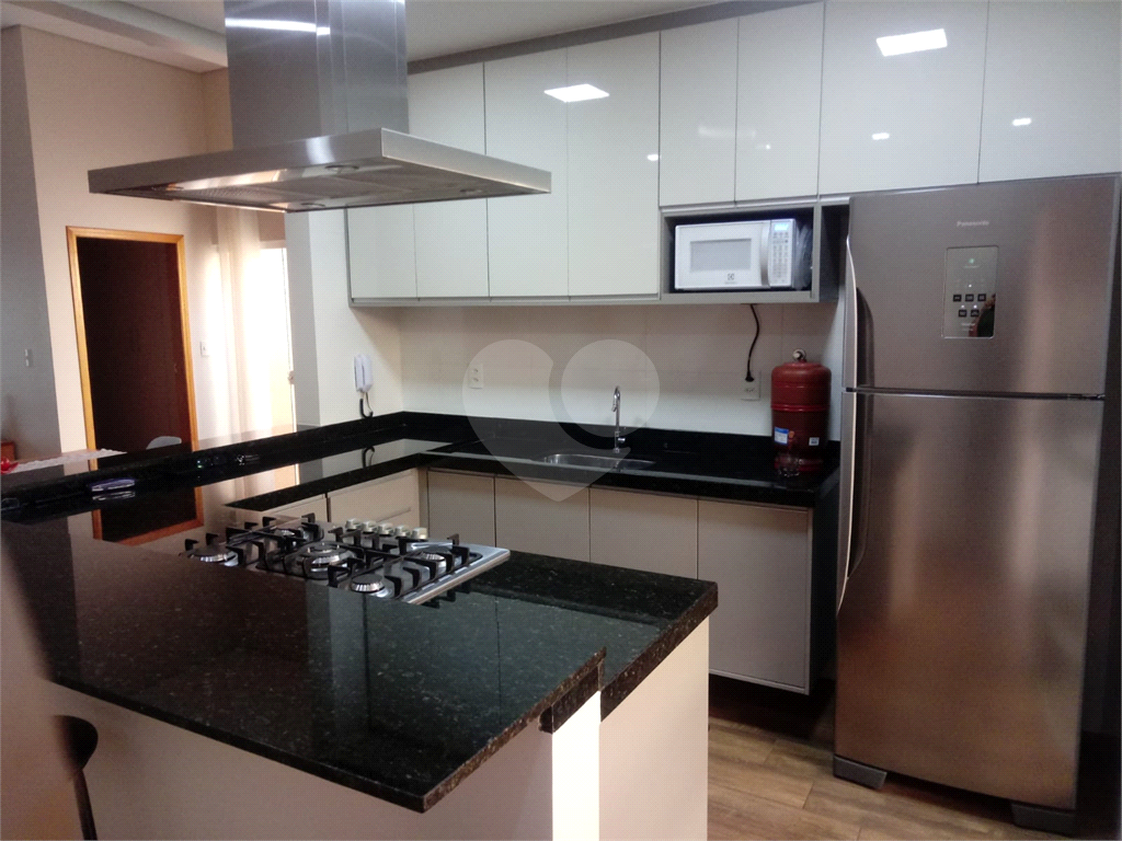 Casa Térrea em Atibaia com 2 suites. 