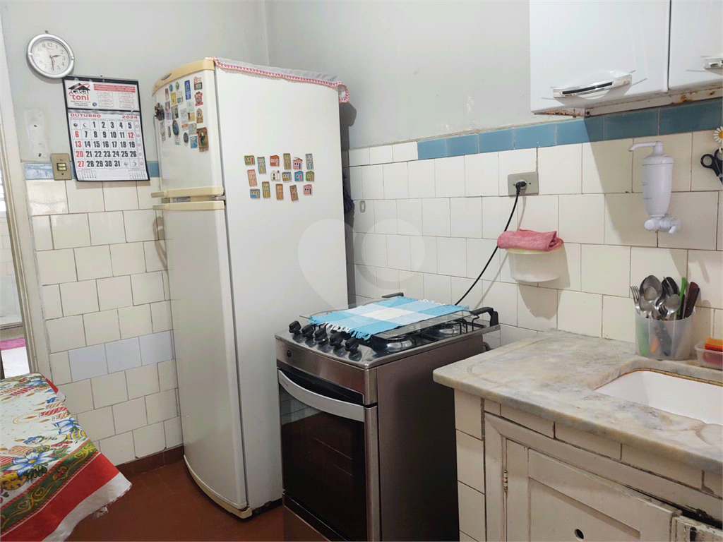 APARTAMENTO em PINHEIROS