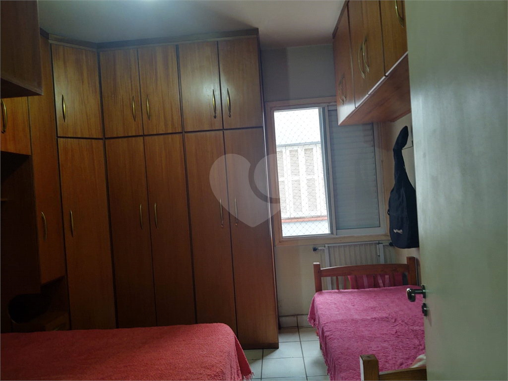 APARTAMENTO em PINHEIROS