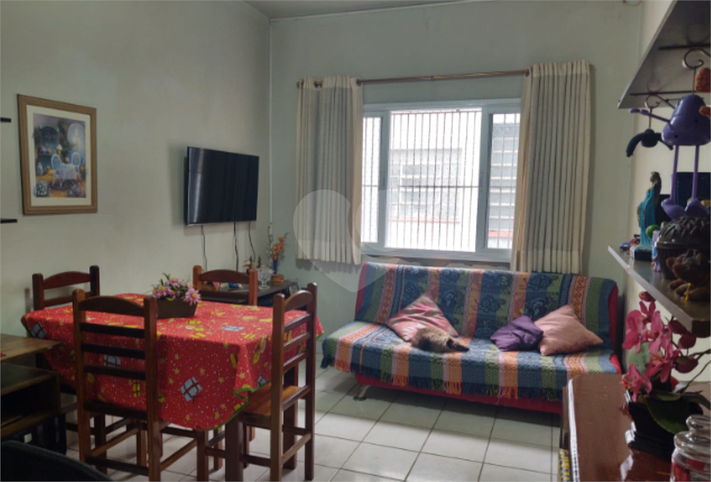 APARTAMENTO em PINHEIROS