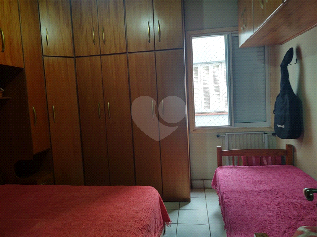 APARTAMENTO em PINHEIROS
