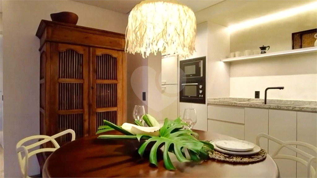 APARTAMENTO em VILA CLEMENTINO