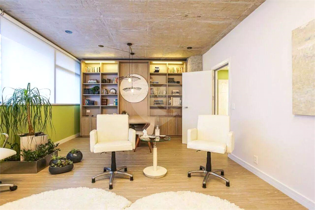 Maravilhosa! Sala totalmente mobiliada