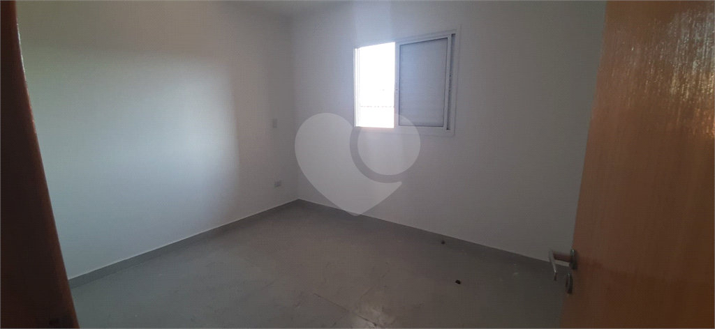 Apartamento à venda com 2 quartos, 42m² - Foto 4