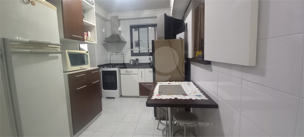 Apartamento à venda com 3 quartos, 92m² - Foto 22