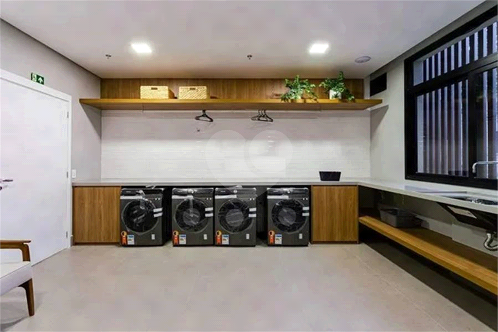 Studio mobiliado, a venda com  27m² - Lazer completo