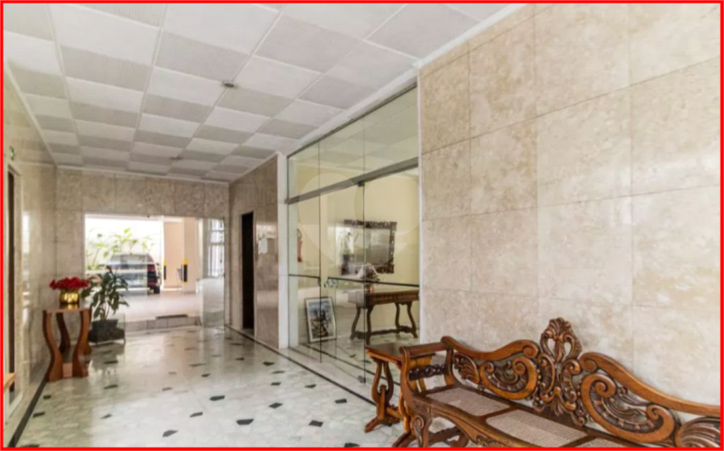 APARTAMENTO em HIGIENÓPOLIS