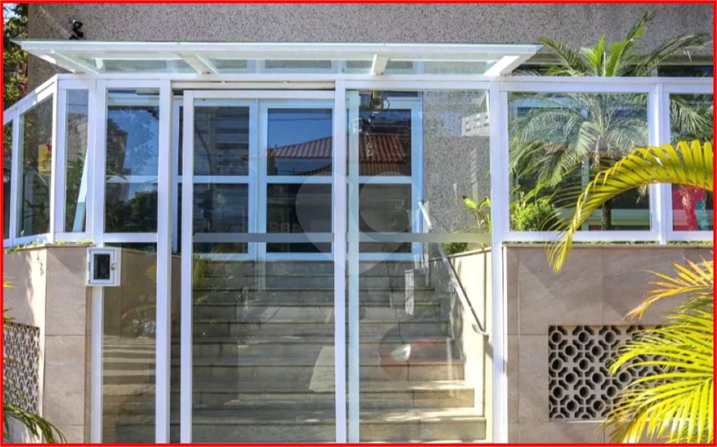 APARTAMENTO em HIGIENÓPOLIS