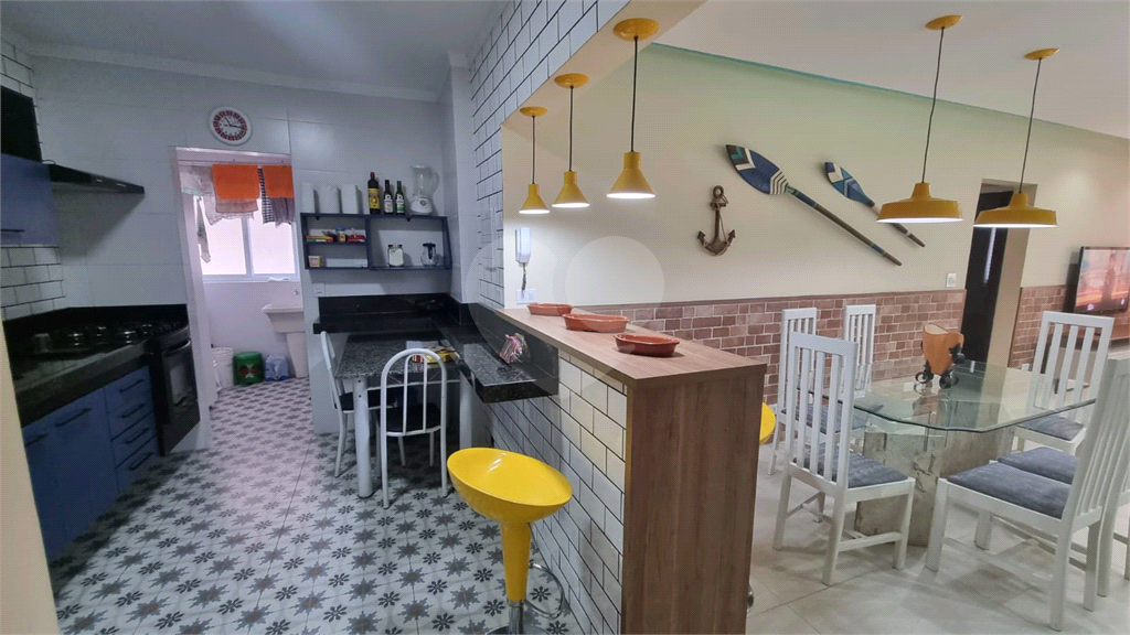 APARTAMENTO À VENDA 2 QUARTOS, SUÍTE COM VAGA BOA VISTA SÃO VICENTE