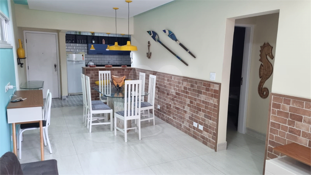 APARTAMENTO À VENDA 2 QUARTOS, SUÍTE COM VAGA BOA VISTA SÃO VICENTE