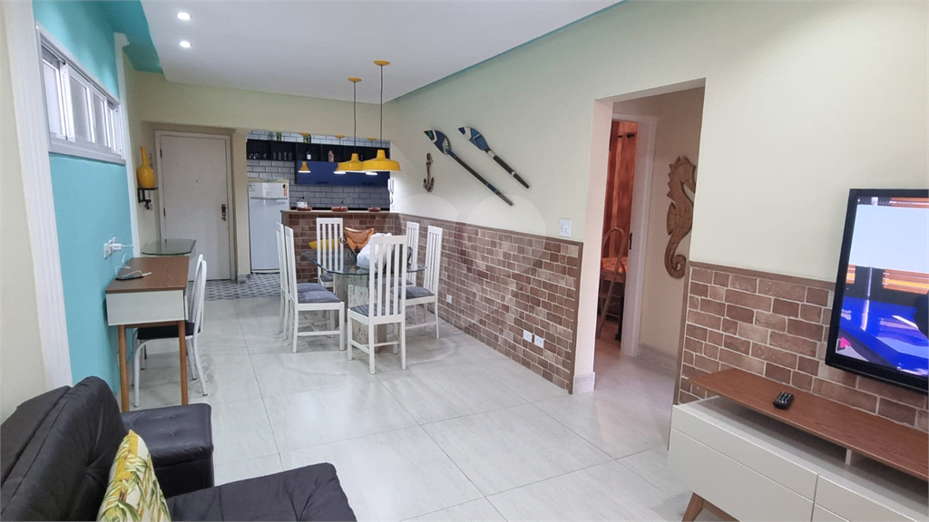 APARTAMENTO À VENDA 2 QUARTOS, SUÍTE COM VAGA BOA VISTA SÃO VICENTE