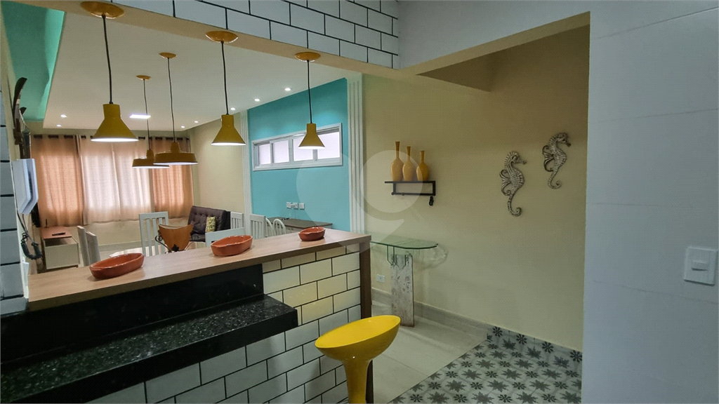 APARTAMENTO À VENDA 2 QUARTOS, SUÍTE COM VAGA BOA VISTA SÃO VICENTE
