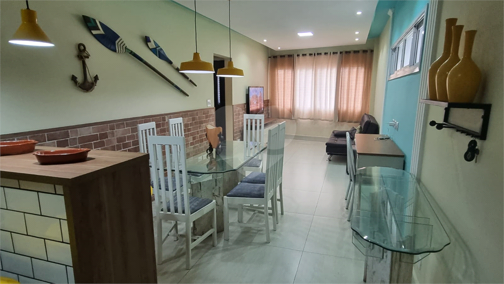 APARTAMENTO À VENDA 2 QUARTOS, SUÍTE COM VAGA BOA VISTA SÃO VICENTE