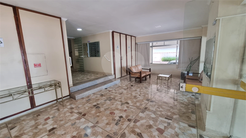 APARTAMENTO À VENDA 2 QUARTOS, SUÍTE COM VAGA BOA VISTA SÃO VICENTE